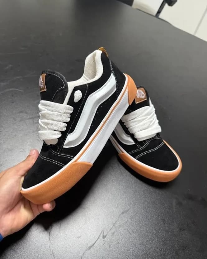Vans clássico, foto 1 de 4
